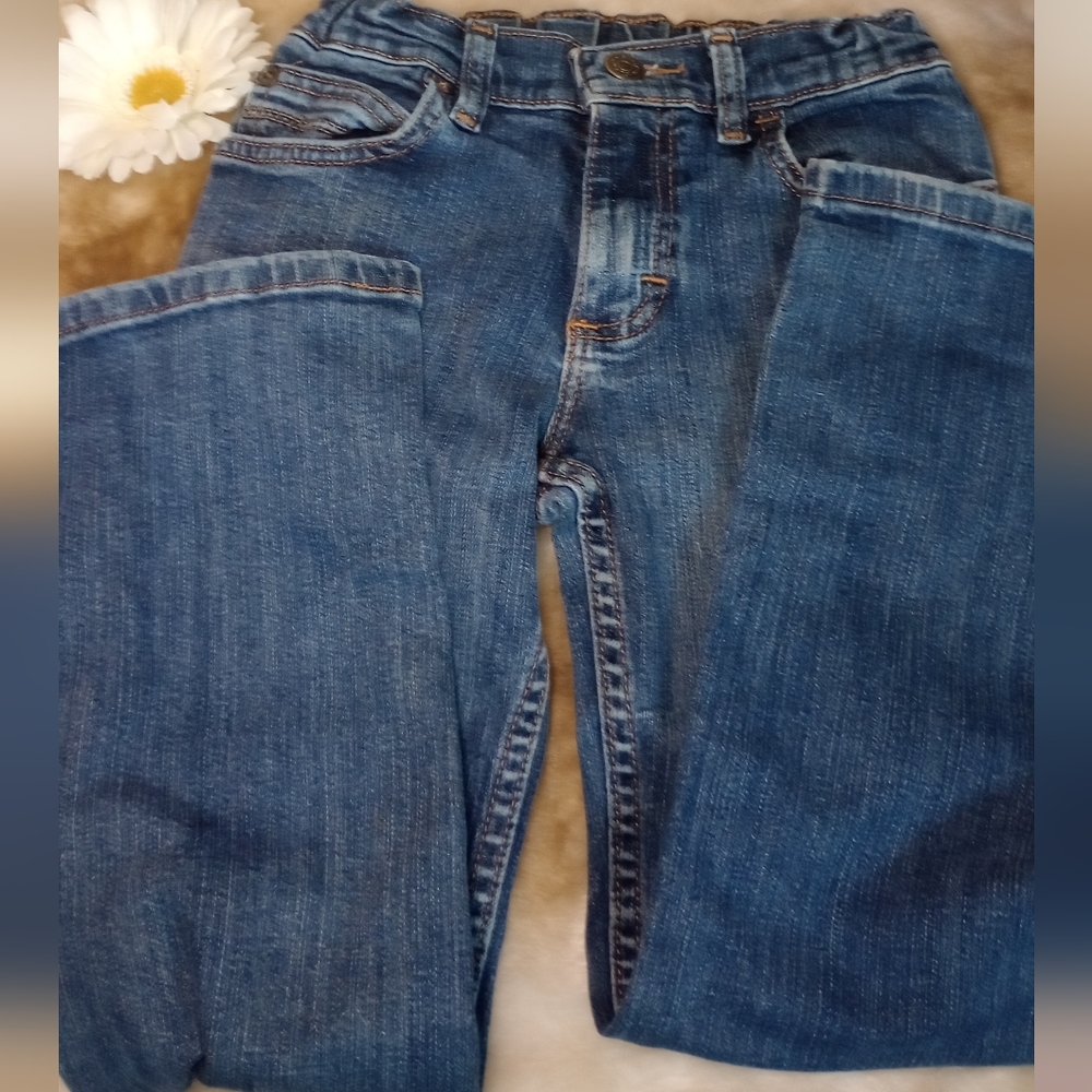 Boys wrangler jeans size 8 reg Courant, flare, stretch